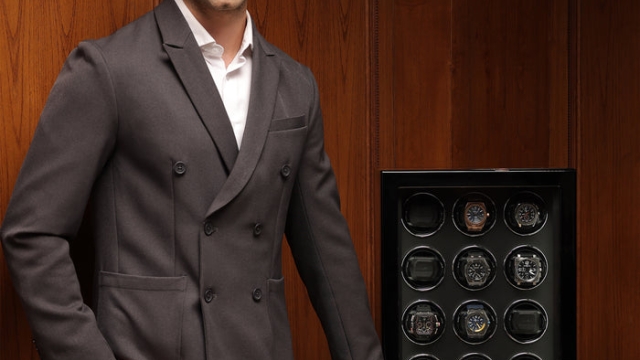 Time Keepers: The Essential Guide to Choosing the Perfect Watch Winder