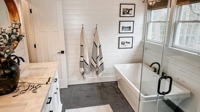 The Best Paint Colors for Your Bathroom Renovation