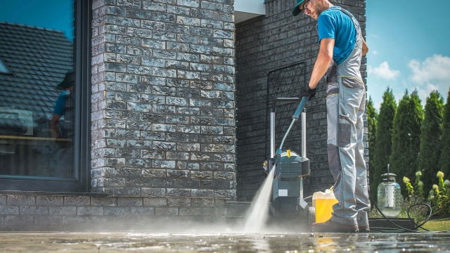 The Benefits of Professional Exterior Cleaning Services