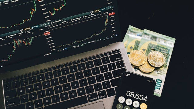 Overview of Mobile Payment Ecosystems