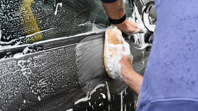 How to Easily Reserve a Car Wash Online
